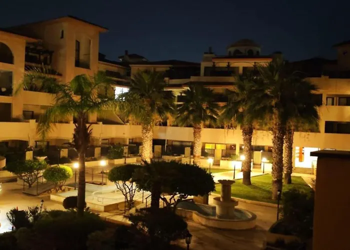 アパート Queens Gardens 104 *